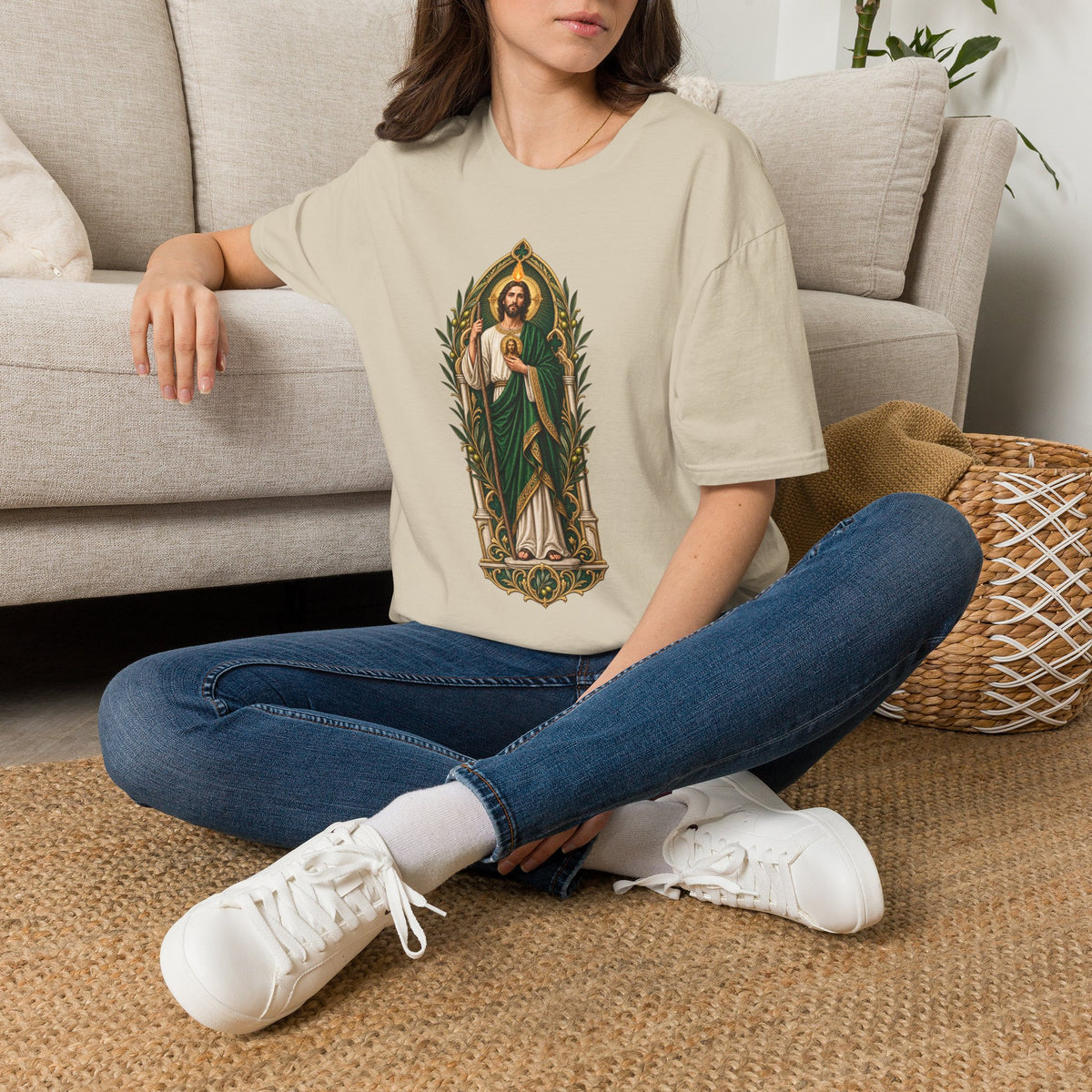 San Judas Tadeo Olive Reliquary Unisex T-Shirt
